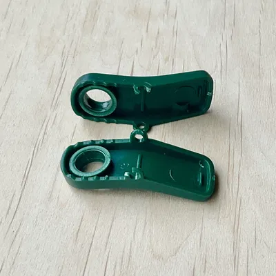 Kẹp sửa nến Giáng sinh