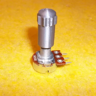Nút vặn biến trở trục 6mm