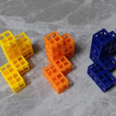 Anh Em Sinh Đôi - Xếp Hình Đối Xứng 3D