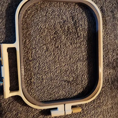 Vòng Thêu Trong Brother