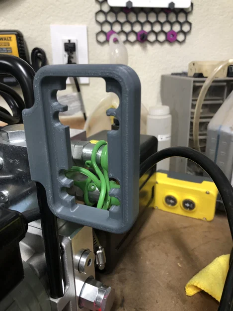 Giá treo ống và dây điện QuickJack - Image 1