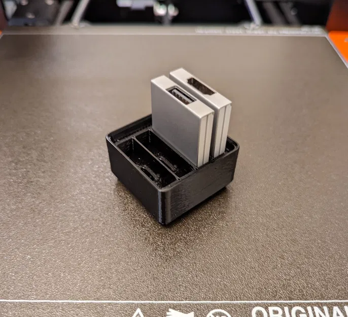 Giá Đỡ Thẻ Mở Rộng Laptop Framework Cho Gridfinity - Image 1