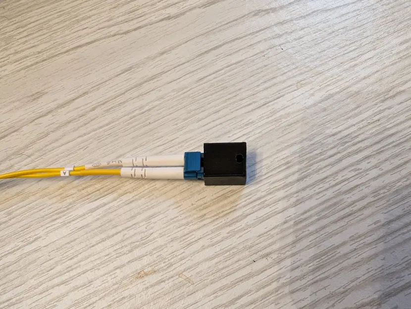 Nắp Chụp LC Fiber In 3D - Image 1