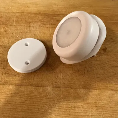 Giá Đỡ Puck Light Xoay 360 Độ