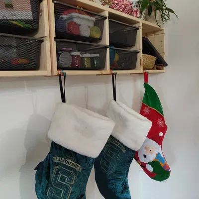 Móc Treo Vớ Giáng Sinh Giờ Chót Gắn Kệ Trofast