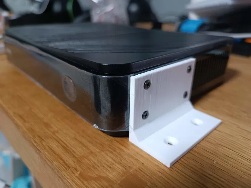 Giá Treo Tường Router 4G Modem Zyxel LTE3301-PLUS - Image 1