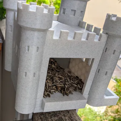 Mô Hình Lâu Đài Cho Chim Ăn