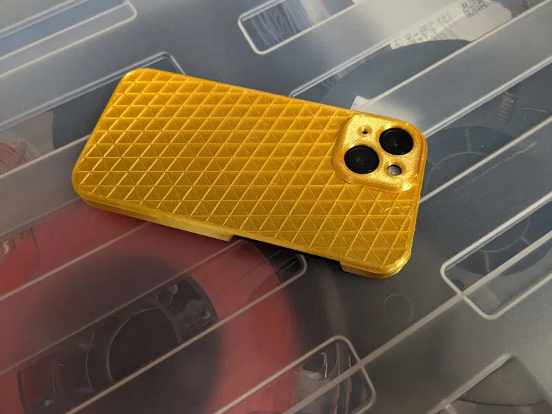 Ốp lưng iPhone 15 in bằng PLA/PETG - Image 1