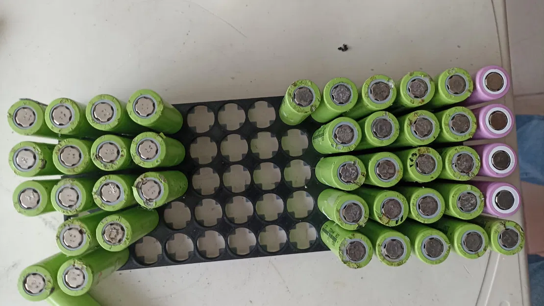 Hộp đựng pin 18650 hàn dải magiê - Image 5