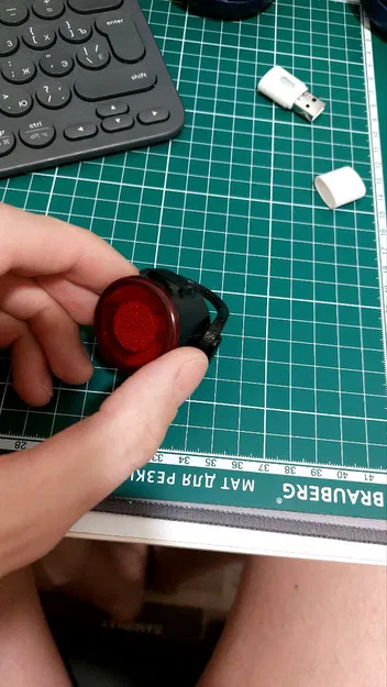 Kẹp đèn hậu xe đạp bằng cao su - Image 3