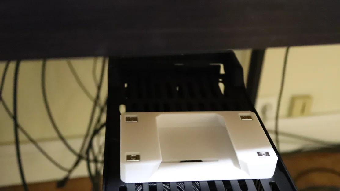 Giá đỡ Fractal Design Terra treo ngược - Image 2