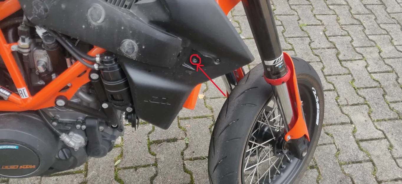 Ốp yên xe KTM (phụ tùng thay thế) - Image 1