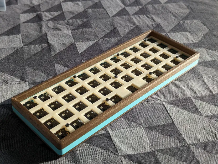 Case & Plate Tùy Chỉnh Cho Bàn Phím Cơ Planck EZ - Image 1