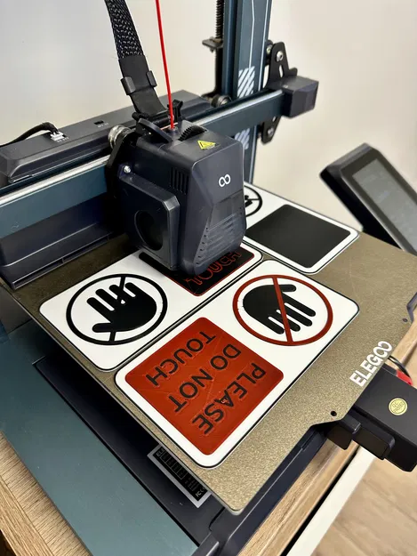 Biển báo Vui lòng không chạm vào - Image 1