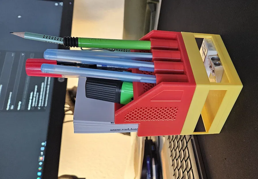 Kệ Đựng Đồ Văn Phòng (Bản Remix) - Image 1