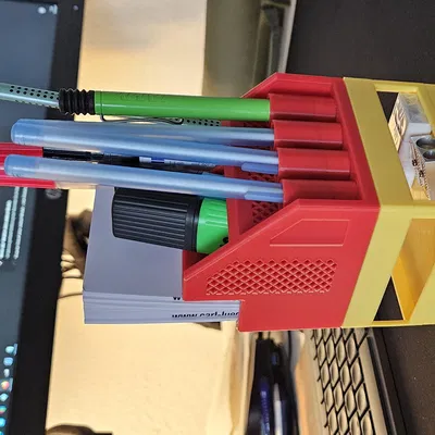 Kệ Đựng Đồ Văn Phòng (Bản Remix)