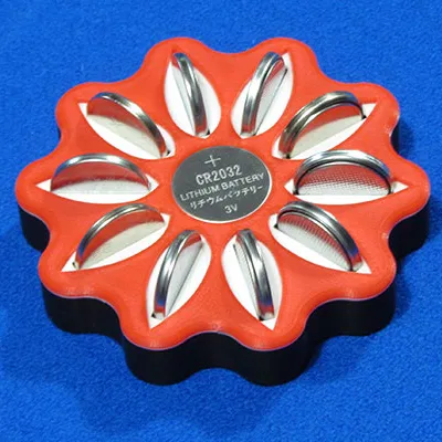 Hộp Đựng Pin CR2032 Hình Bông Hoa