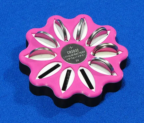 Hộp Đựng Pin CR2032 Hình Bông Hoa - Image 4
