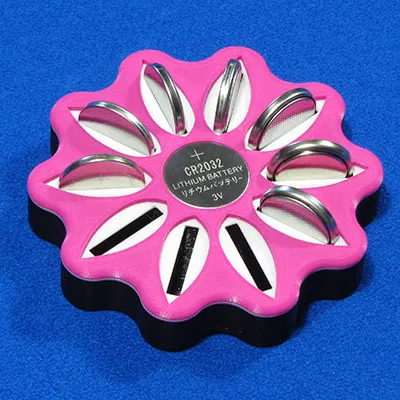 Hộp Đựng Pin CR2032 Hình Bông Hoa