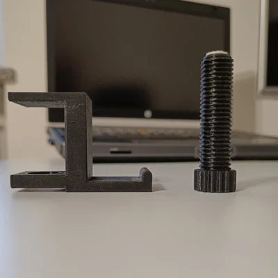 Móc Treo Tai Nghe Đơn Giản