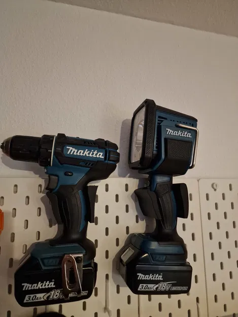 Kệ Ikea Skadis Giữ Máy Khoan Makita - Image 2