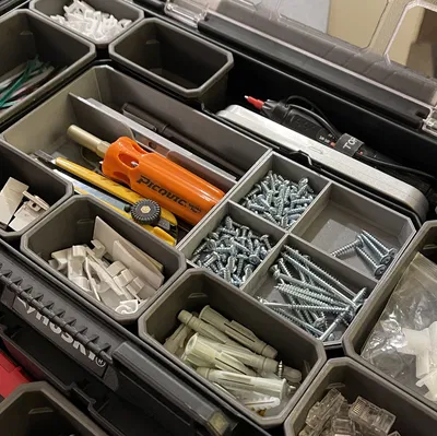 Khay Đựng Linh Kiện Nhỏ Husky 22 Inch