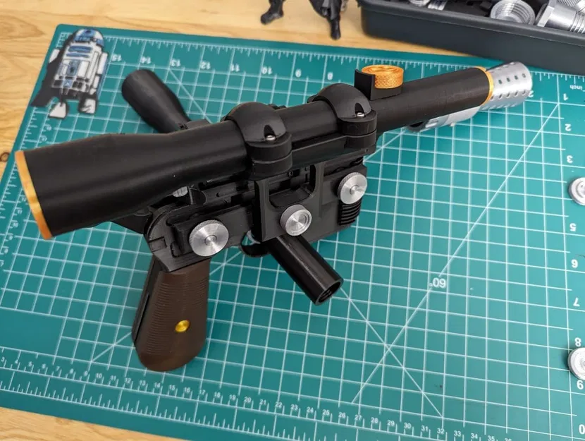 Han Solo Blaster DL-44 - Chỉnh sửa từ PortedtoReality - Image 2