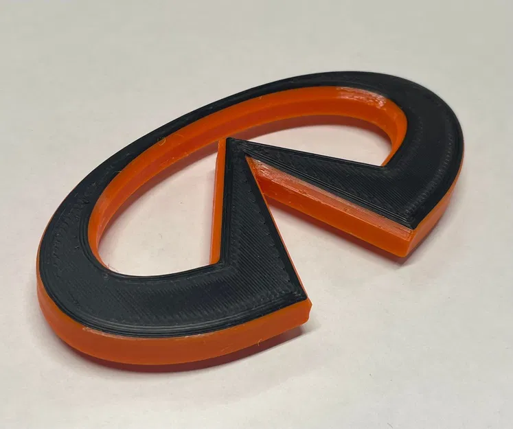 Tem Nắp Capo Infiniti - Image 2