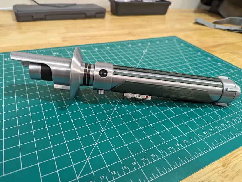 Thanh kiếm ánh sáng Kanan Jarrus - có bộ phát xạ tháo nhanh - Image 1