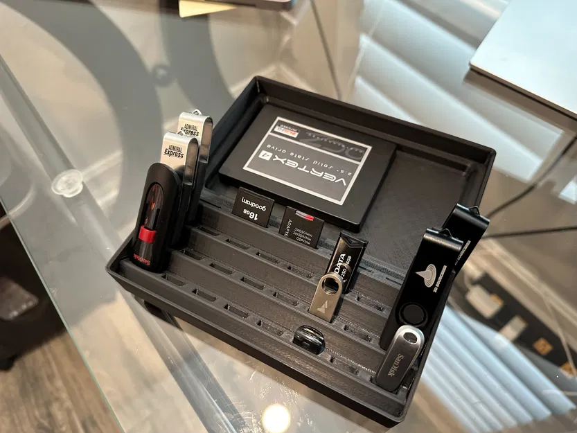 Gridfinity - Kệ Đựng USB (4x4x4) - Image 1