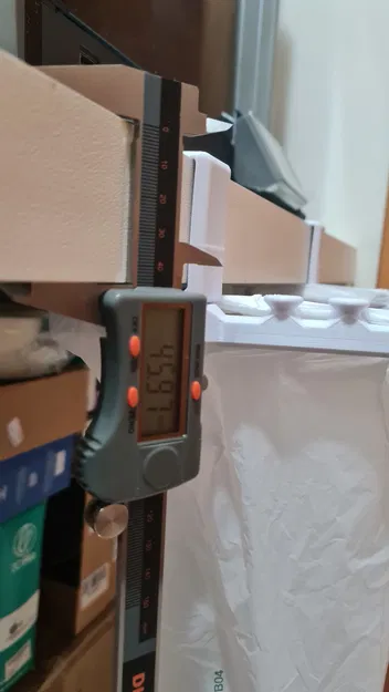 Chân đế giữ ống hút bụi cho khẩu độ 46mm - Image 1