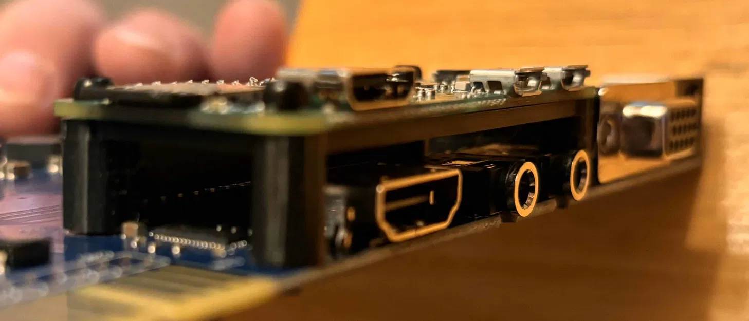 Giá đỡ Tăng tốc Raspberry Pi Spectrum Next - Image 1