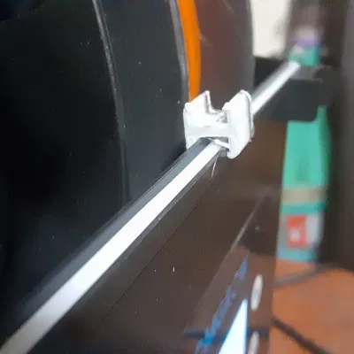 Chống Nắp Hộp Sấy Filament Đơn Giản