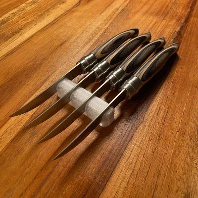 Giá đỡ dao bít tết Opinel