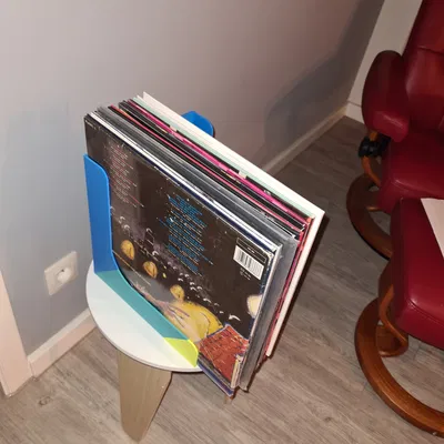 Chân đế trưng bày đĩa than Vinyl Records