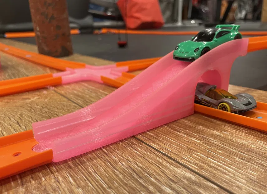 Cầu HotWheels - Image 1