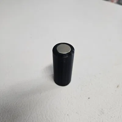 Dụng Cụ Gắp Nam Châm Cho Ngón Tay