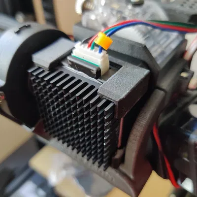 Kẹp Tản Nhiệt Cho Động Cơ NEMA17