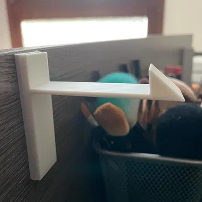 Khóa chống trẻ em cho ngăn kéo cong