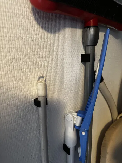 Giá đỡ chổi tùy chỉnh (openSCAD) - Image 2