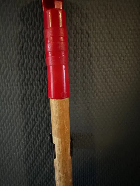 Giá đỡ chổi tùy chỉnh (openSCAD) - Image 3