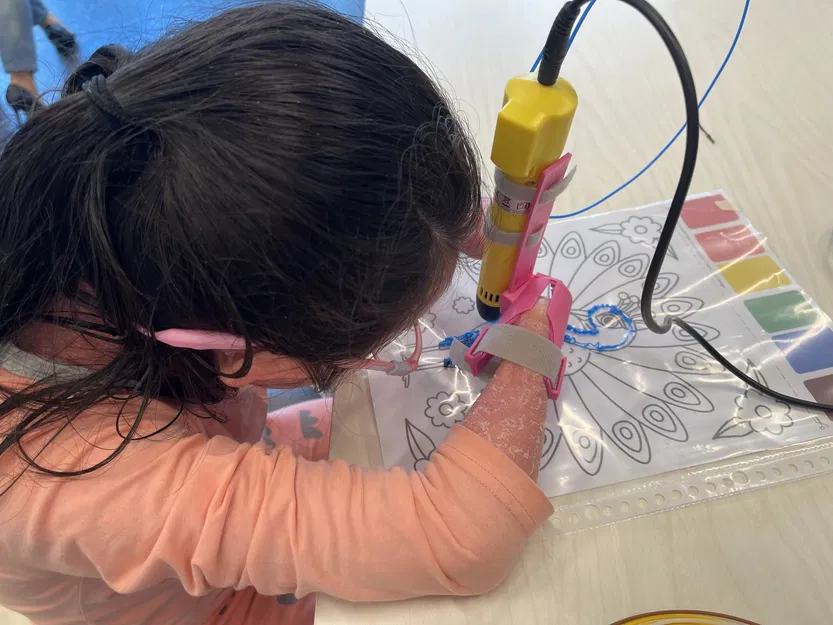 Phần bổ sung 'Amber' cho Kệ bút Glifo - Image 3