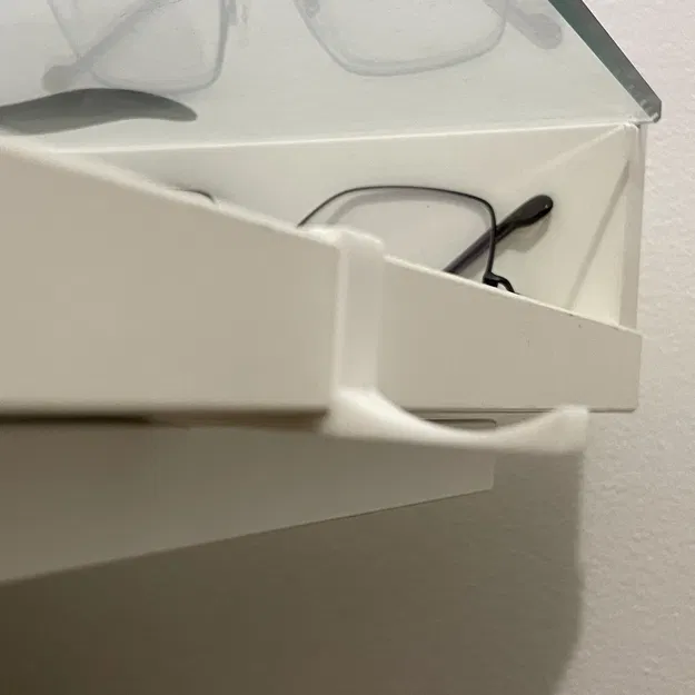 Móc Tai Nghe Dũng Cảm V2 - Image 2