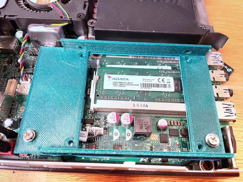 Giá đỡ SSD cho Lenovo Mini-PC ThinkCentre M92p - Image 1