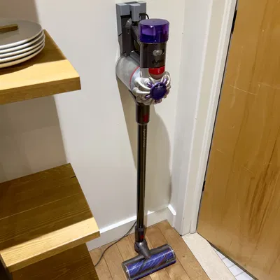 Giá Treo Đứng Dyson v8 Có Cửa Mở Phía Trước [remix]