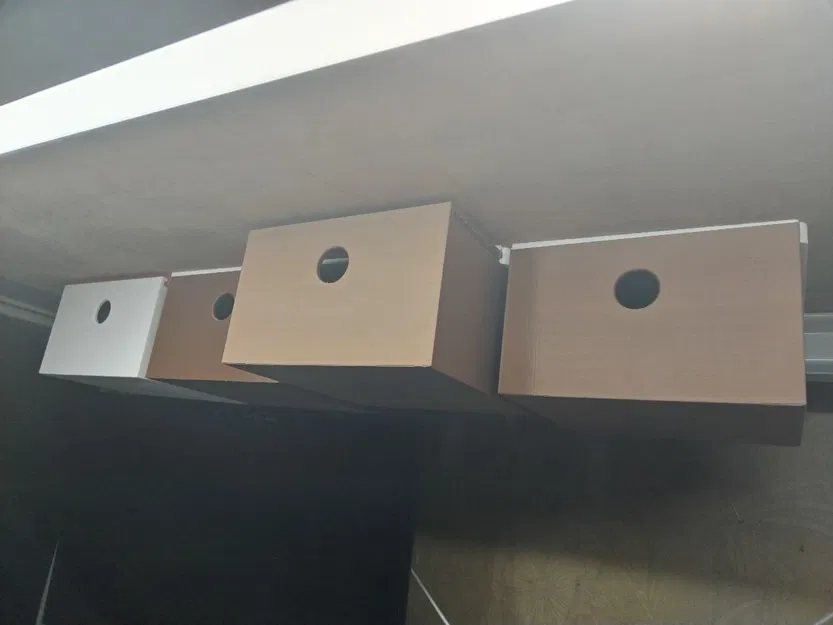 Hộp Treo Tủ (Hanging Box) - Image 1