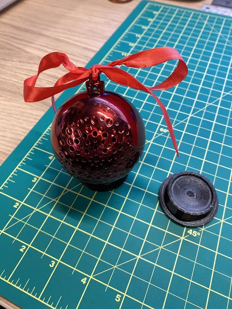 Chân Đế Đựng Loa Bluetooth Trang Trí - Image 1