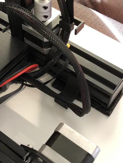 Pát Dẫn Dây Bàn Nhiệt Cho Ender 3 - Image 1