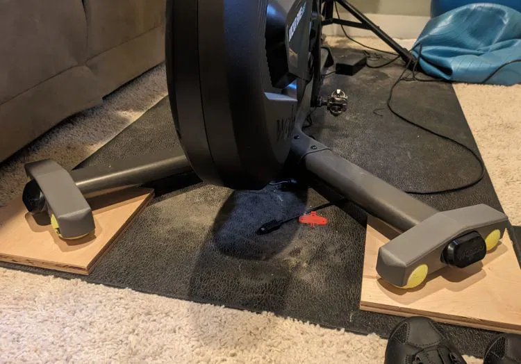 Giá Đỡ Kiểu Rocker Cho Xe Wahoo KICKR Shift - Image 2