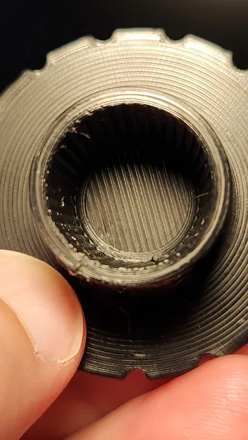 Đế Đựng Kem Đánh Răng Crest - Image 4